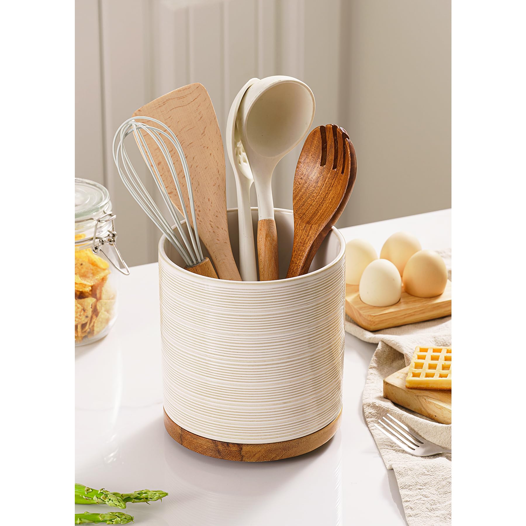 MIKIGEY deep interior shot demonstrating roomy capacity that holds long-handled utensils
