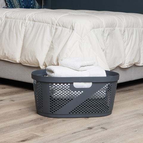 Mind Reader close texture detail highlighting wicker-style ventilation for freshness