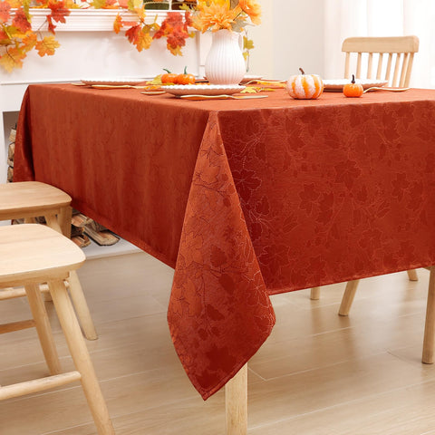misaya table detail with flatware and centerpiece showing coordinated styling benefit