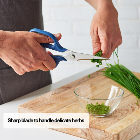 Misen ambidextrous handle close-up with nonslip lining for comfortable extended use