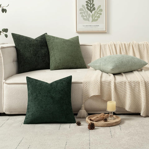MIULEE pillow beside ruler showing 18x18 inch scale and fit