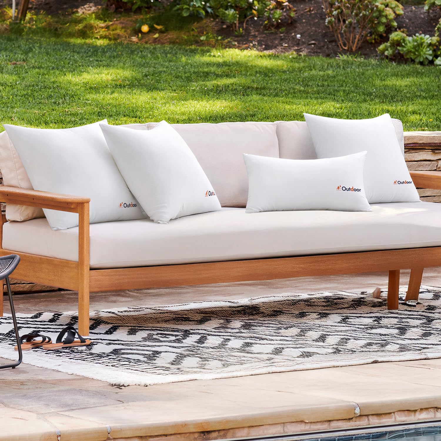 MIULEE pillow on lounge chair showing 18x18 scale and comfortable support