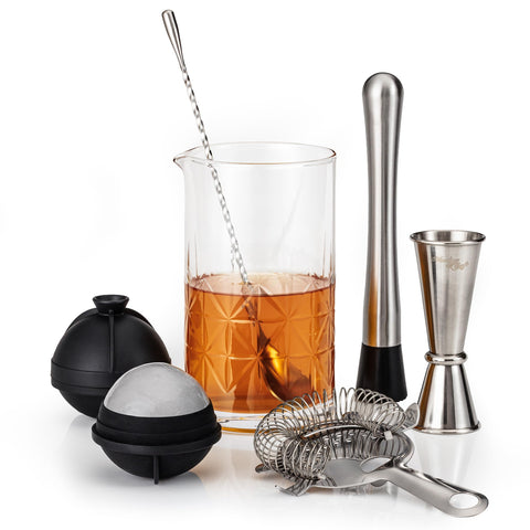Mixology & Craft front packaging showcasing premium bartender kit and recipe cards