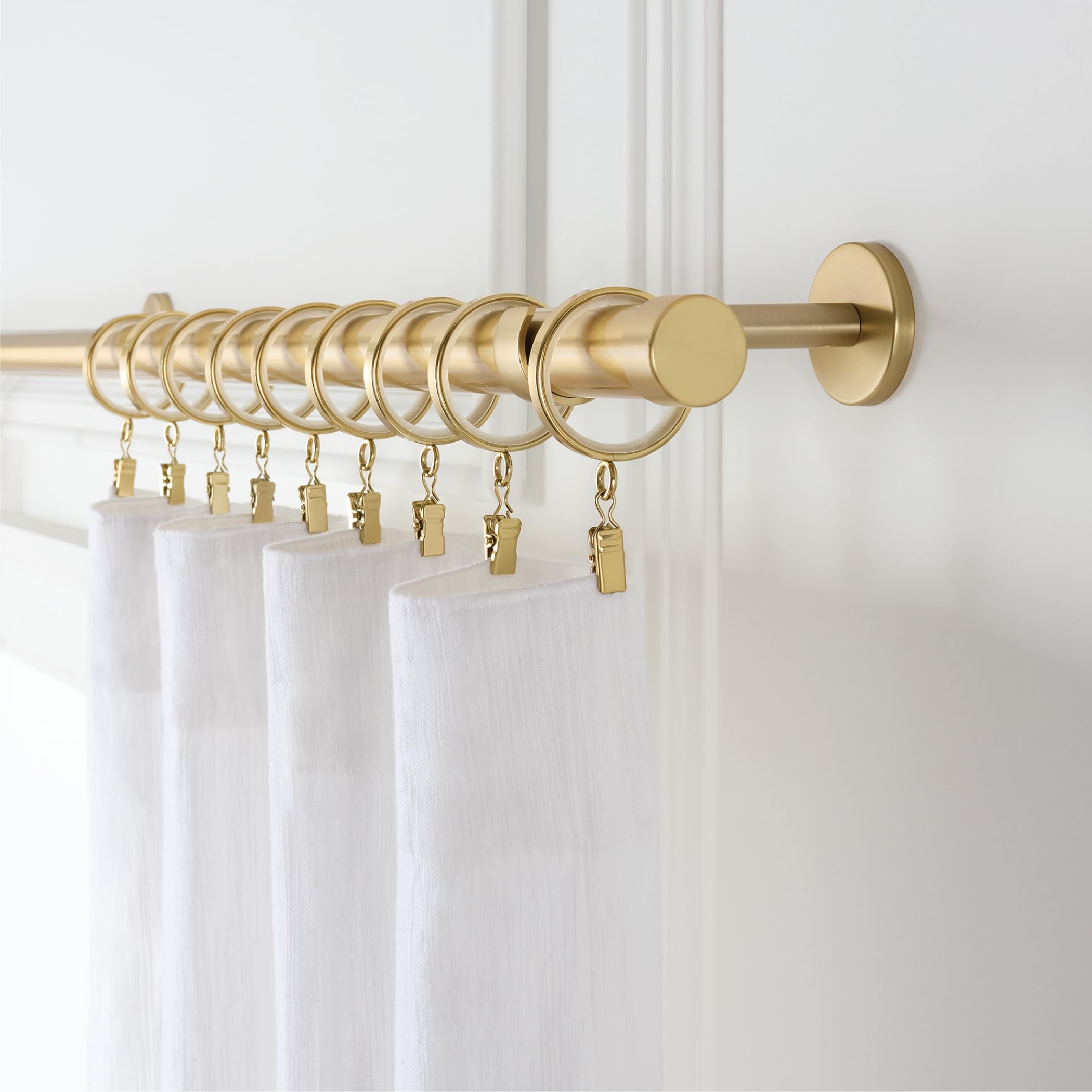 MODE Cambria close-up of nylon insert for smooth, quiet curtain glide
