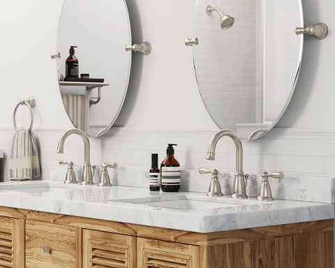 Moen Glenshire close-up of beveled edge highlighting refined depth and light reflection