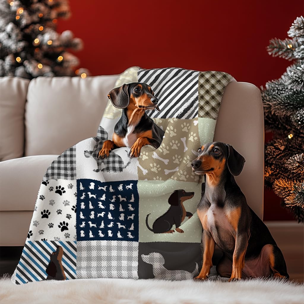 Mokukenren folded blanket stacked to show compact travel-friendly size and softness