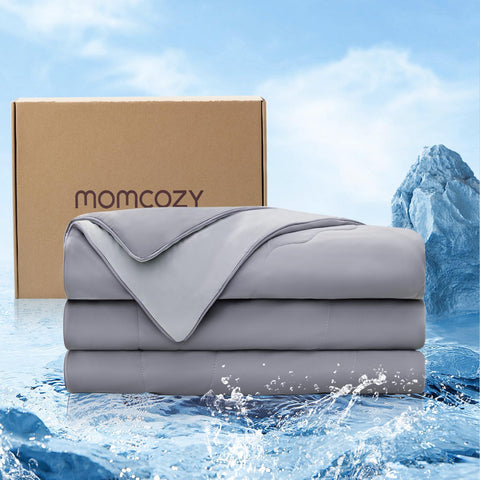 Momcozy CoolMurm front view showing queen comforter and cooling benefit