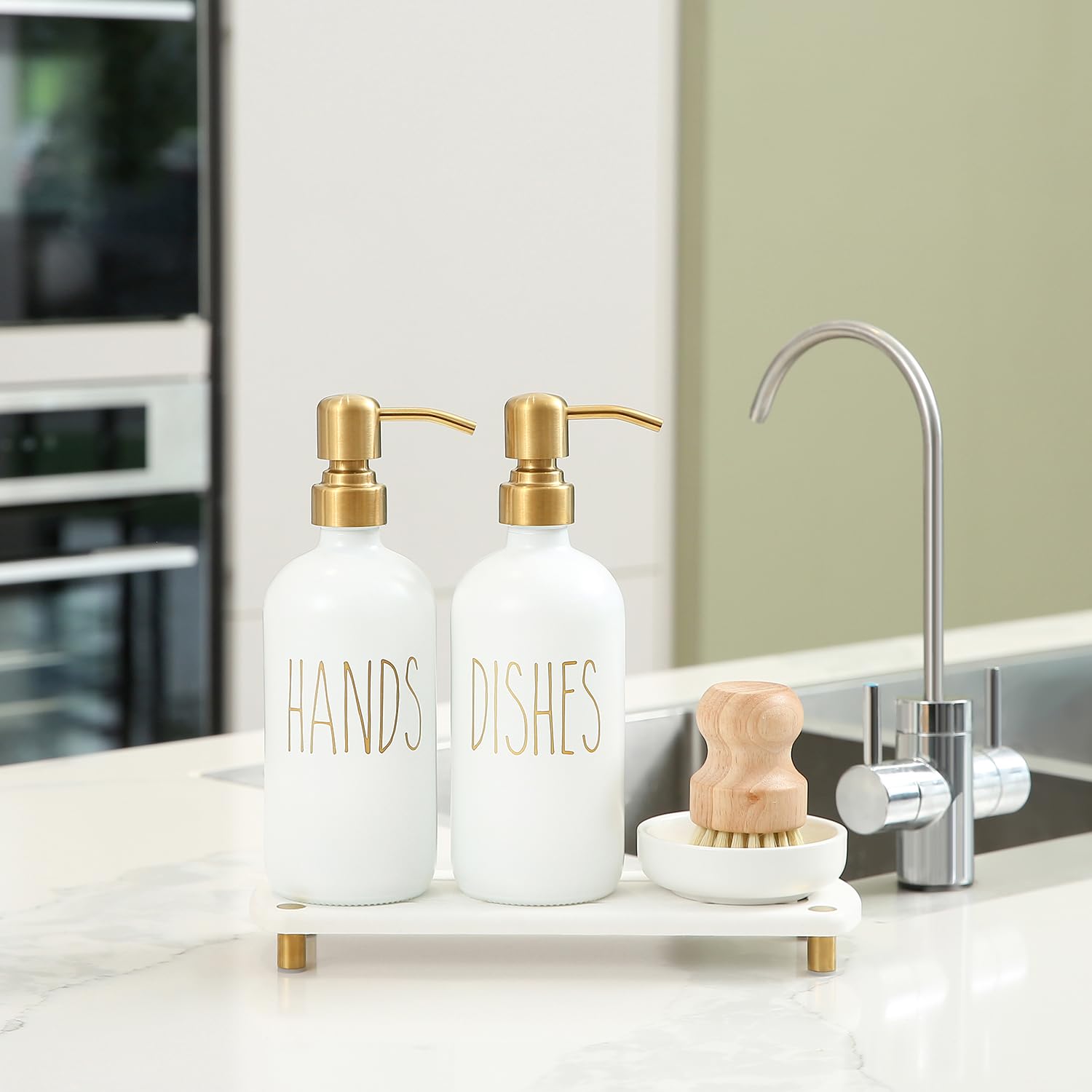 MOMEEMO lifestyle kitchen counter setup adding aesthetic and clutter reduction