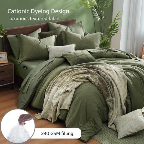 Monbix comforter edge stitching detail highlighting durable seams and long-lasting shape