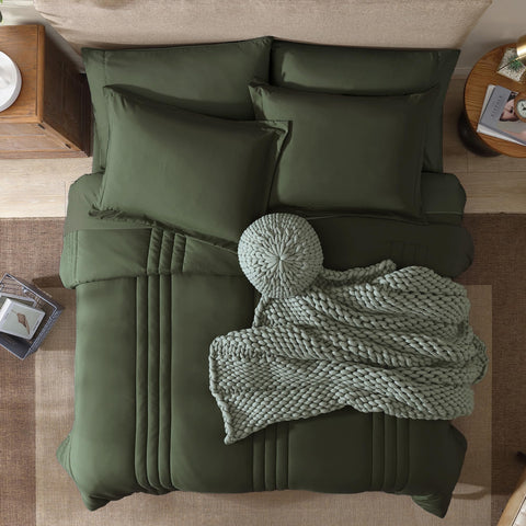 Monbix fitted sheet on mattress showing deep pocket fit advantage