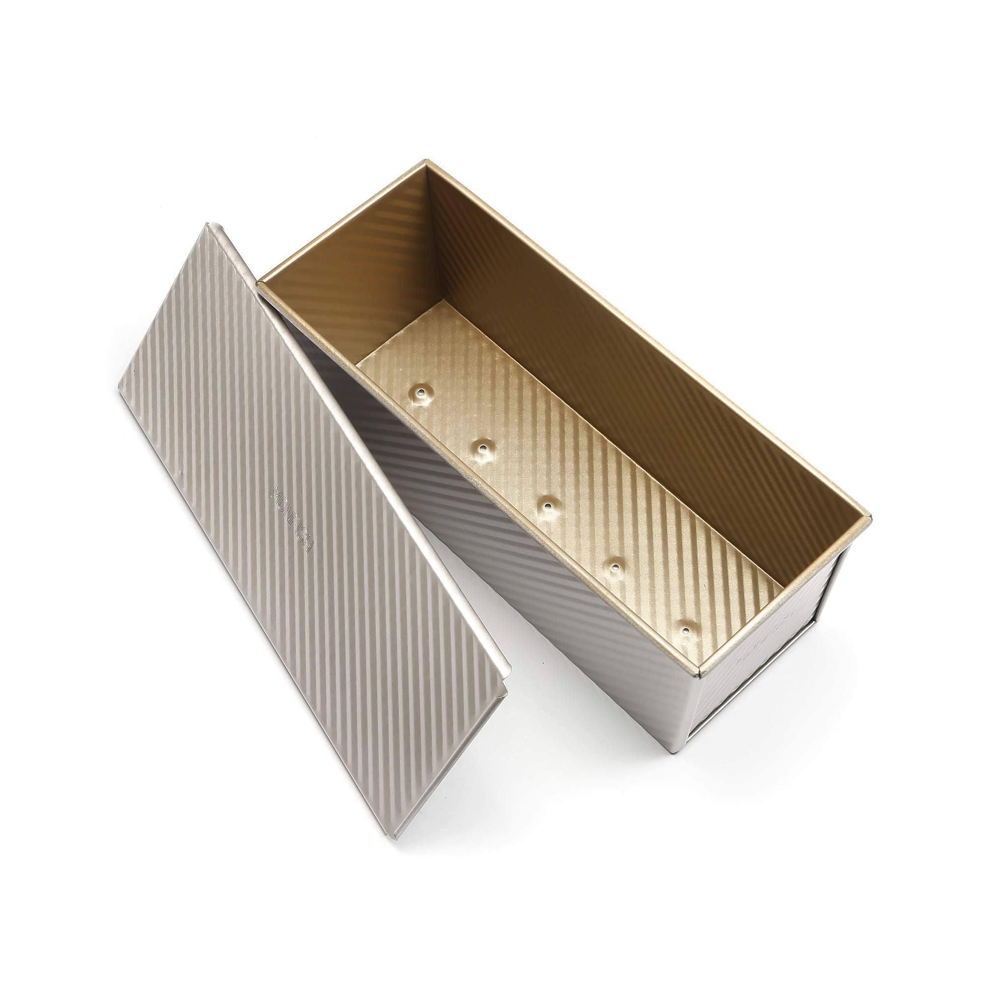 Monfish side profile with lid on demonstrating straight-sided loaf shaping benefit