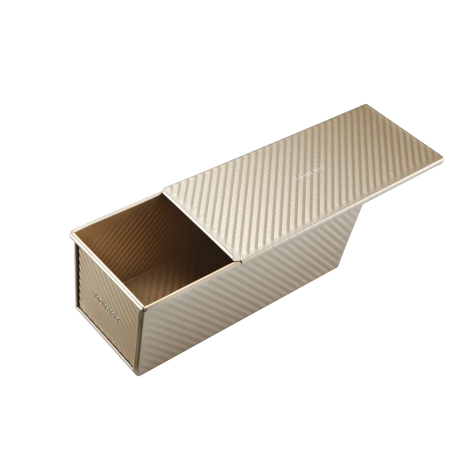 Monfish front view of Pullman loaf pan showing durable aluminized finish and capacity benefit