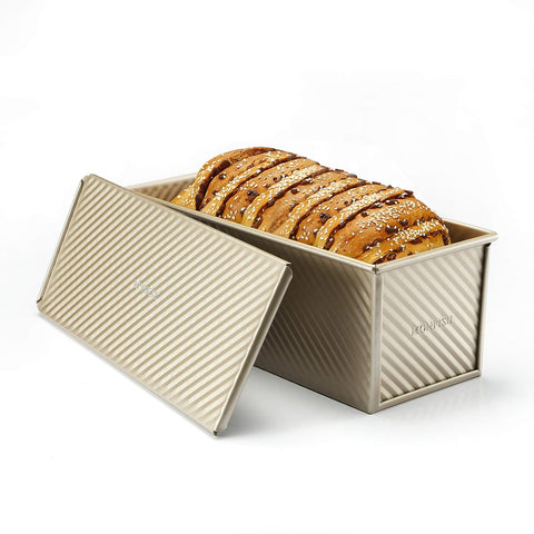 Monfish close-up of corrugated non-stick interior improving easy bread release