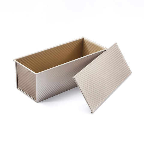 Monfish pan next to ruler showing dimensions for accurate oven-fit confirmation
