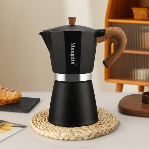 Mongdio Moka pot on breakfast table with cups showing household use and style
