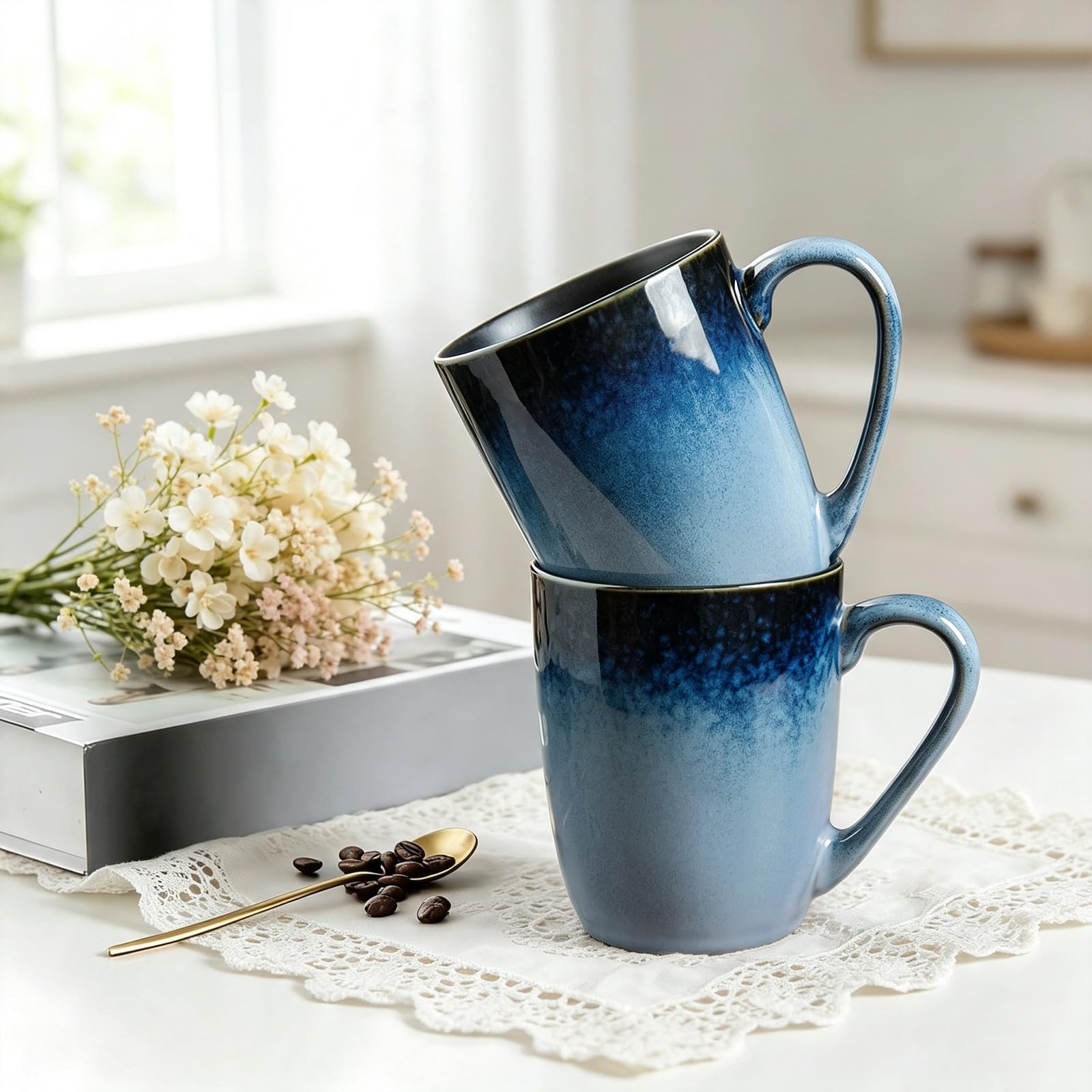 MONITO filled 14oz cup with latte demonstrating generous capacity and foam fit