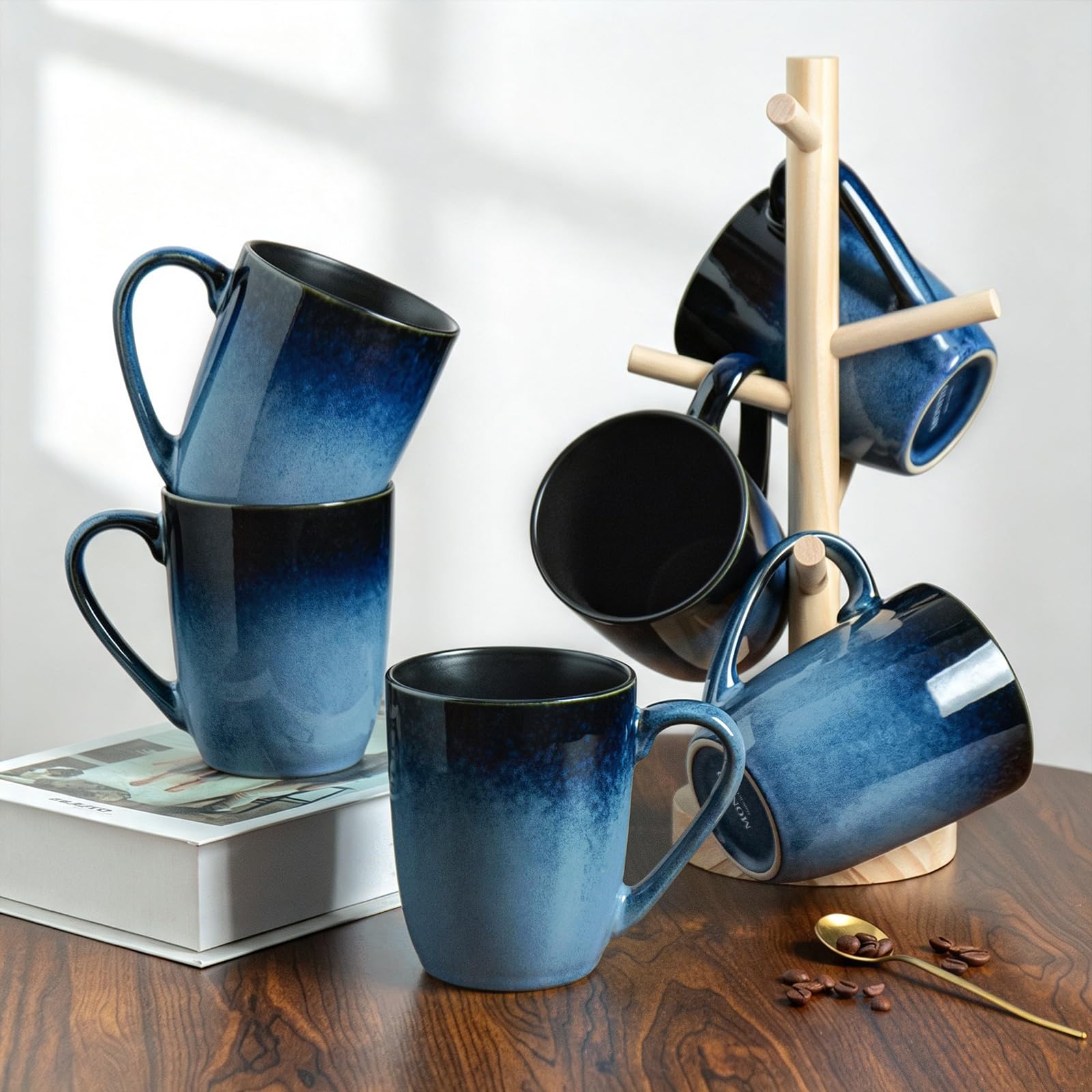 MONITO boxed set displayed as a gift-ready presentation for gifting ease