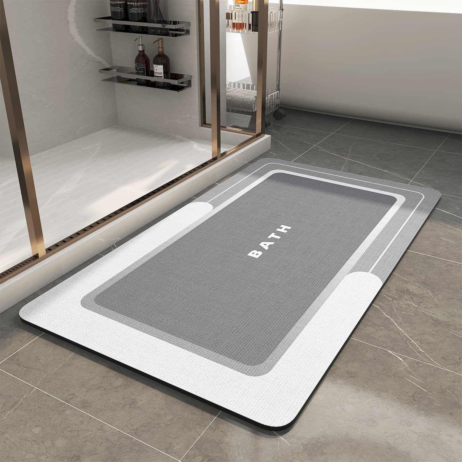MontVoo front view showing grey mat and quick-dry benefit