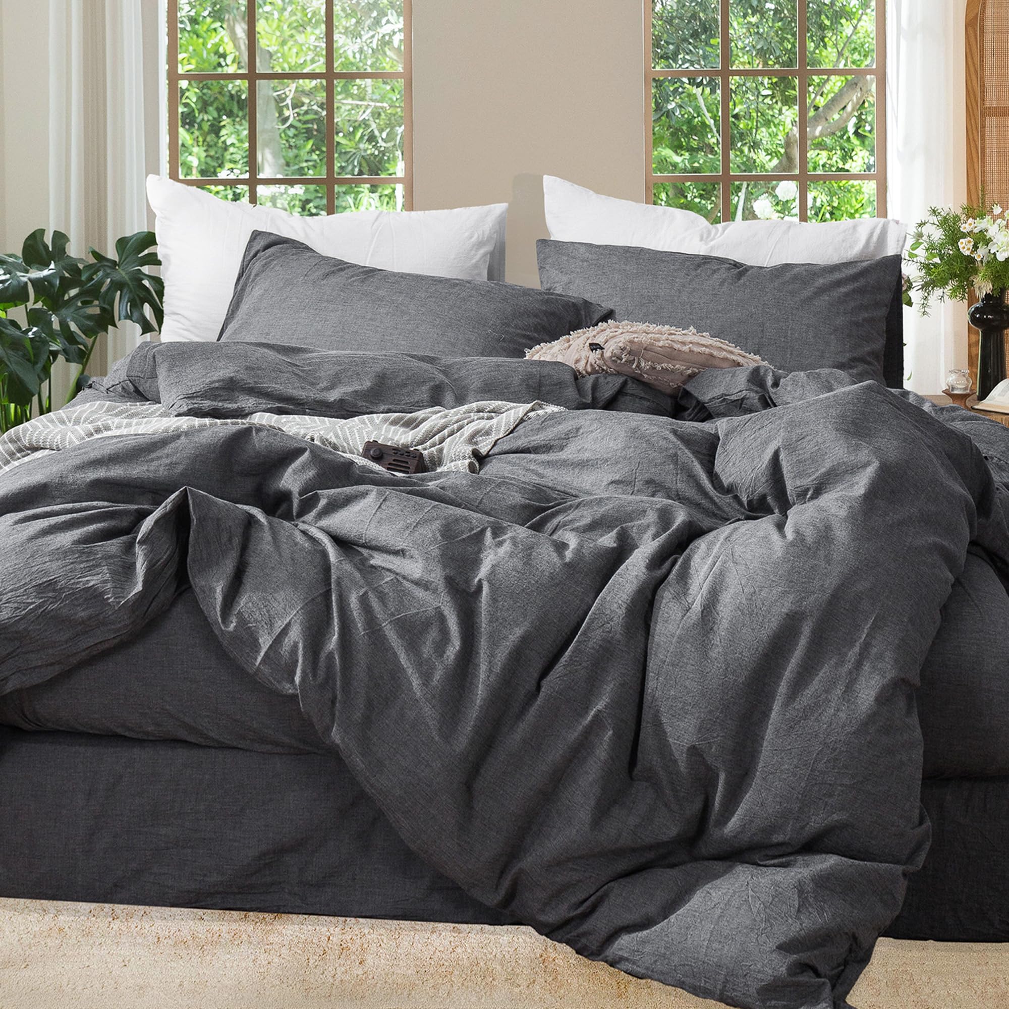 MooMee duvet cover front view showing neat dark grey finish and modern appeal