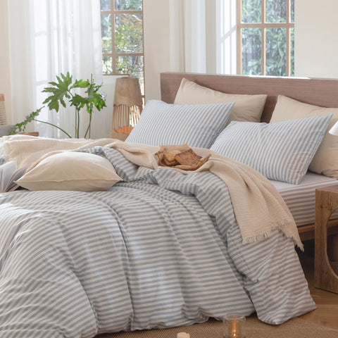 MooMee hidden zip and corner ties detail keeping duvet insert secure