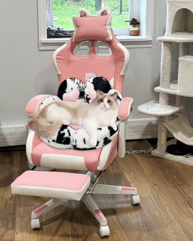 MOONBEEKI side profile on chair demonstrating supportive seat padding