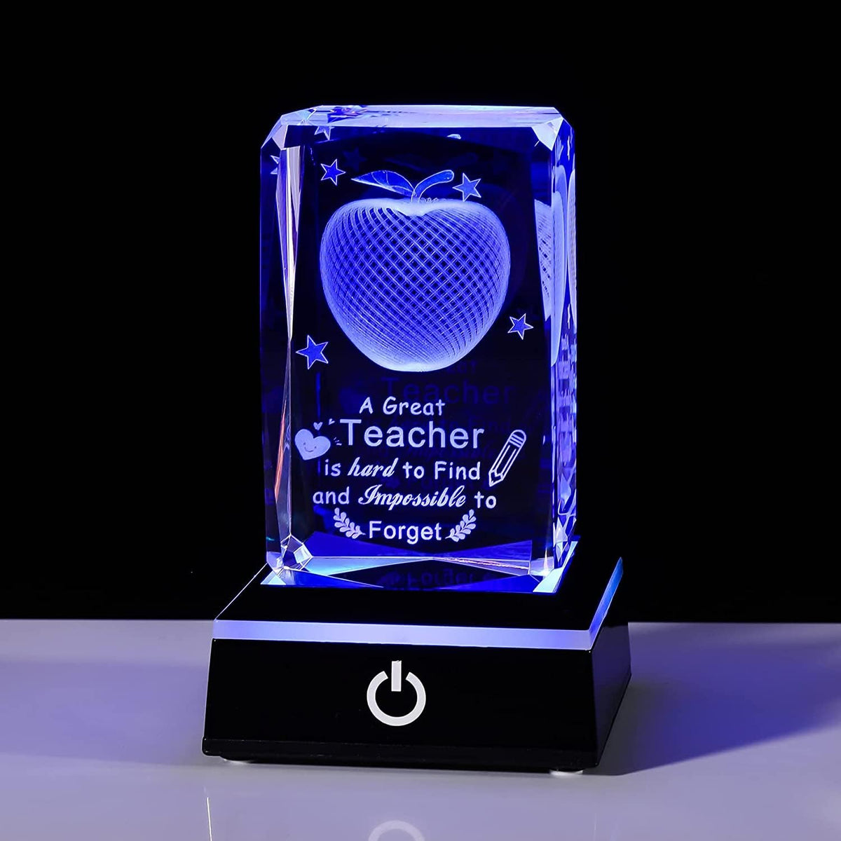Movdyka crystal apple front view showing clear K9 clarity and elegant look