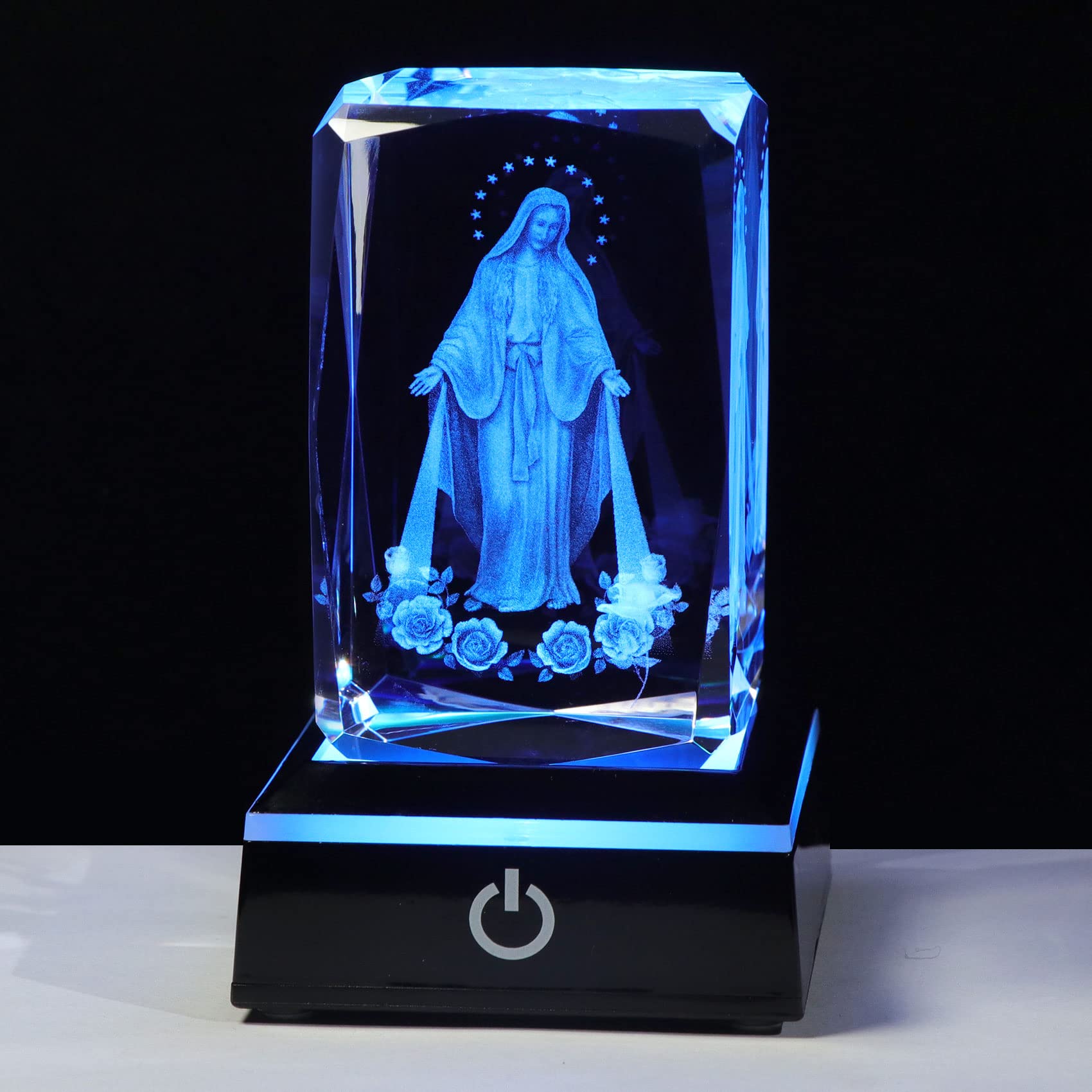 Movdyka front view packaging showing ready-to-gift box and crystal