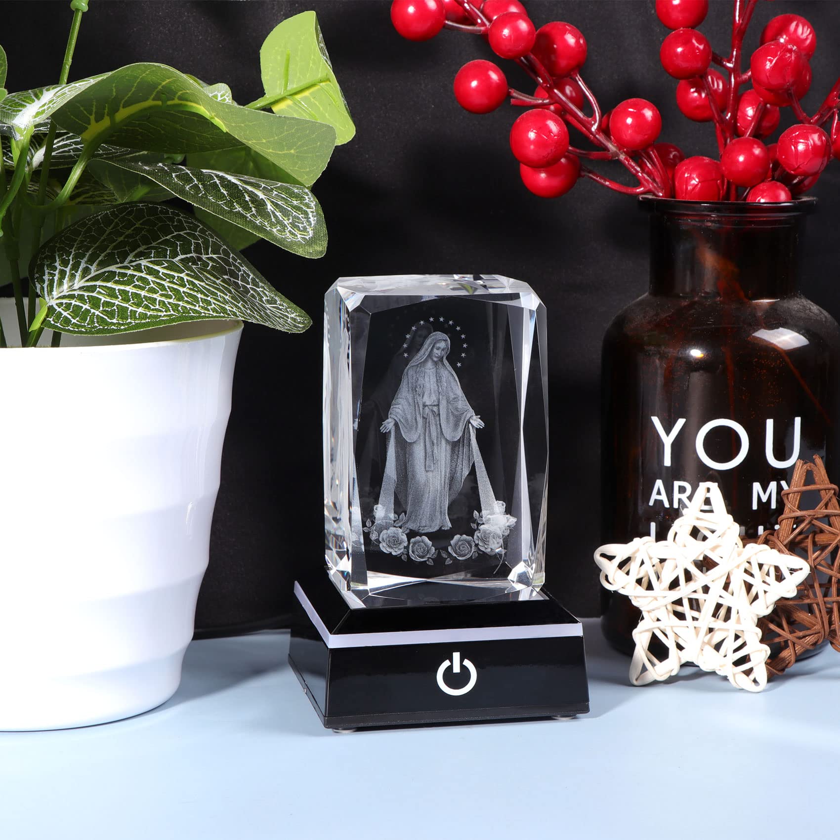 Movdyka opened gift box presentation suggesting ready-to-give keepsake