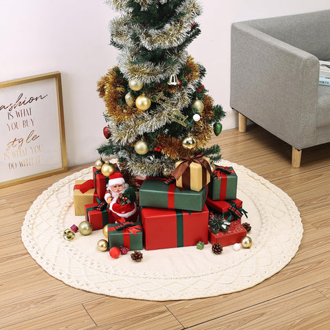 Mr. Pen skirt covering tree stand revealing neat concealment benefit