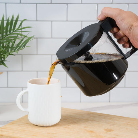 MRX Solutions carafe seated on Moccamaster warming plate for proper alignment
