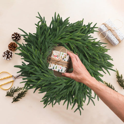 MSMUH garland rolled for storage showing compact, space-saving benefit