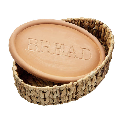 Mud Pie front view of basket and terracotta stone showing serving benefit