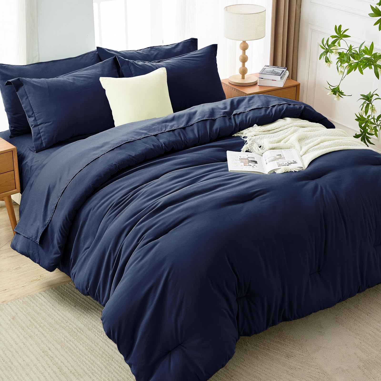 MUXHOMO comforter laid beside ruler to show queen-size coverage advantage