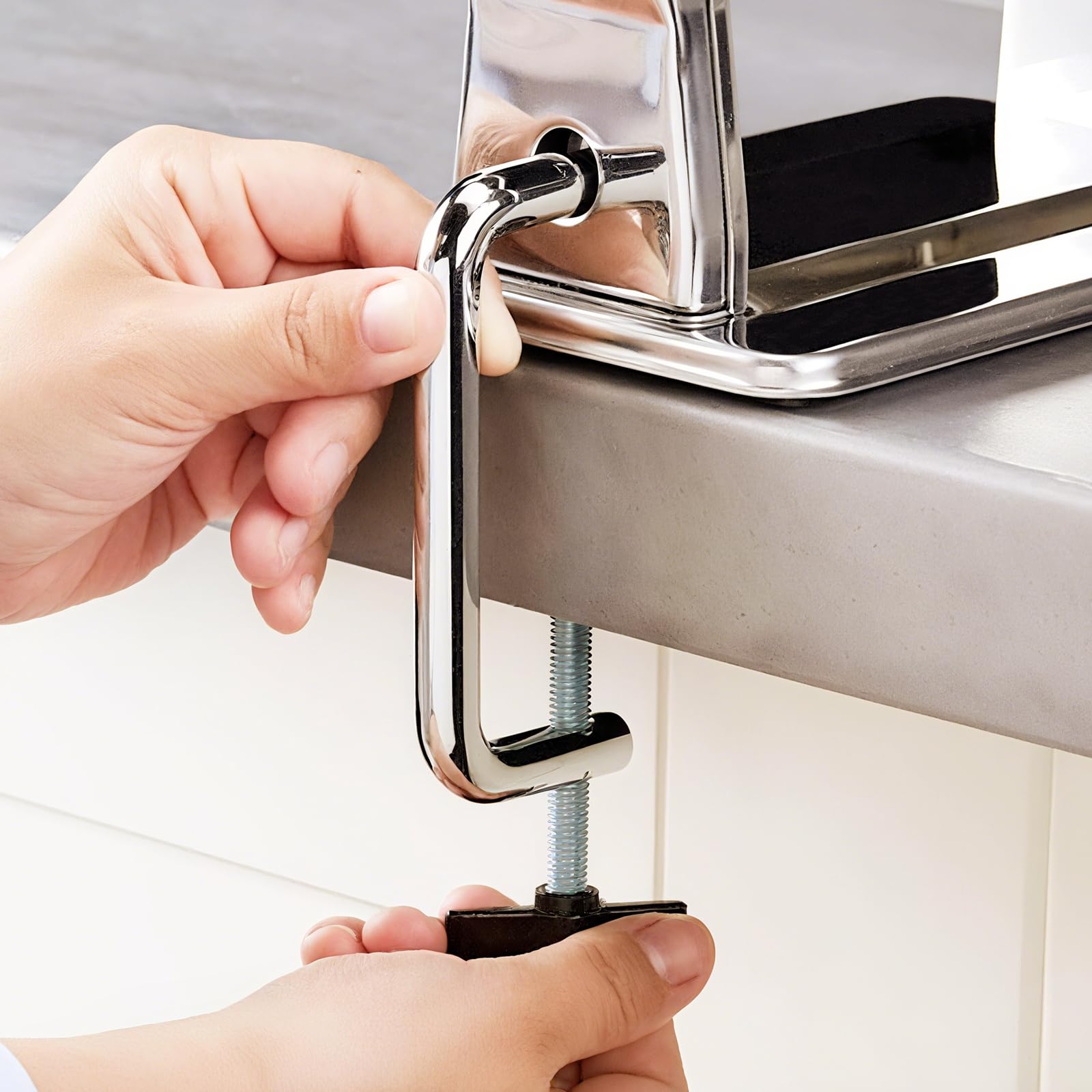 MZTOGR securely clamped on counter for stable, hands-on pasta making