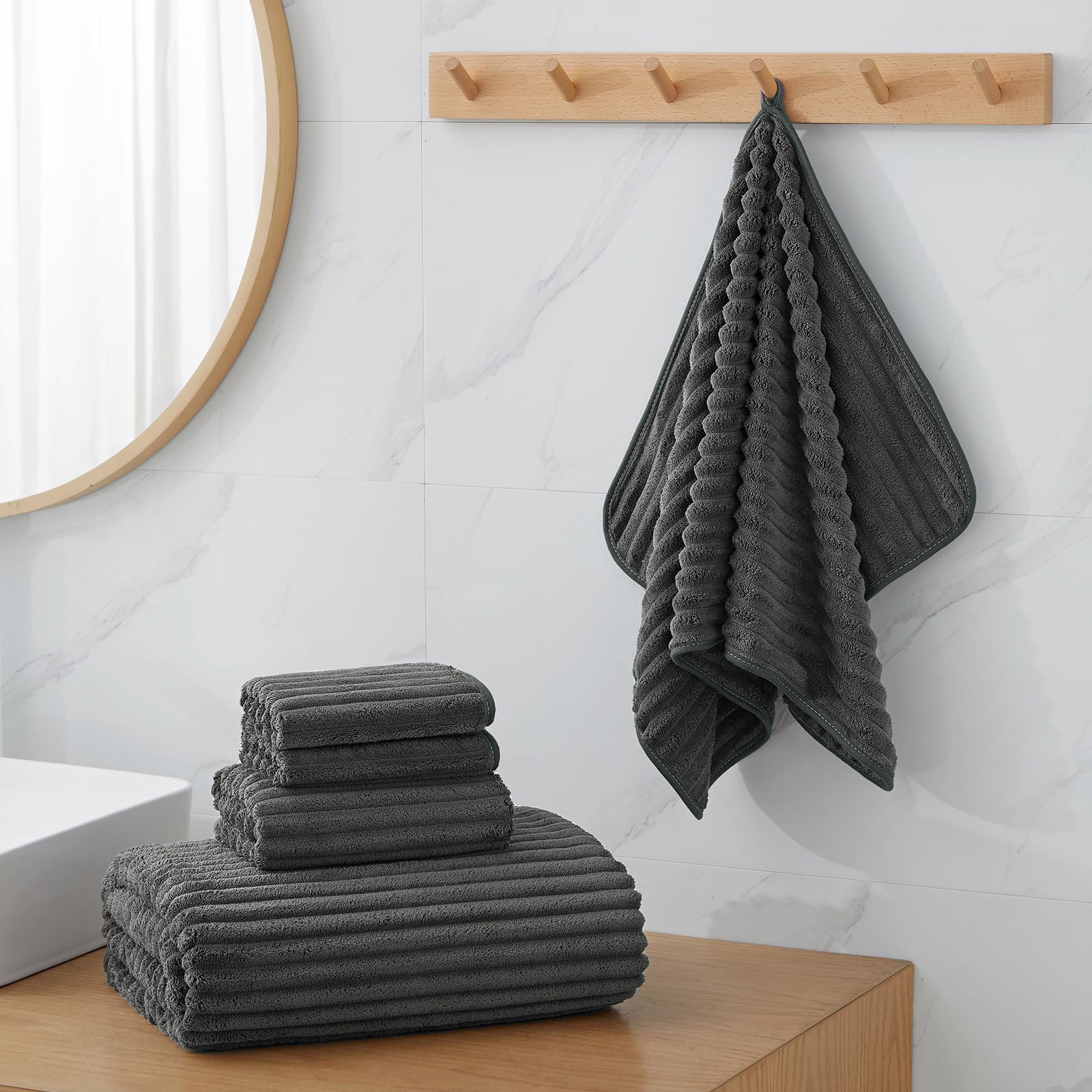 NALIVO towel edge stitching close-up showing double-stitched durability benefit