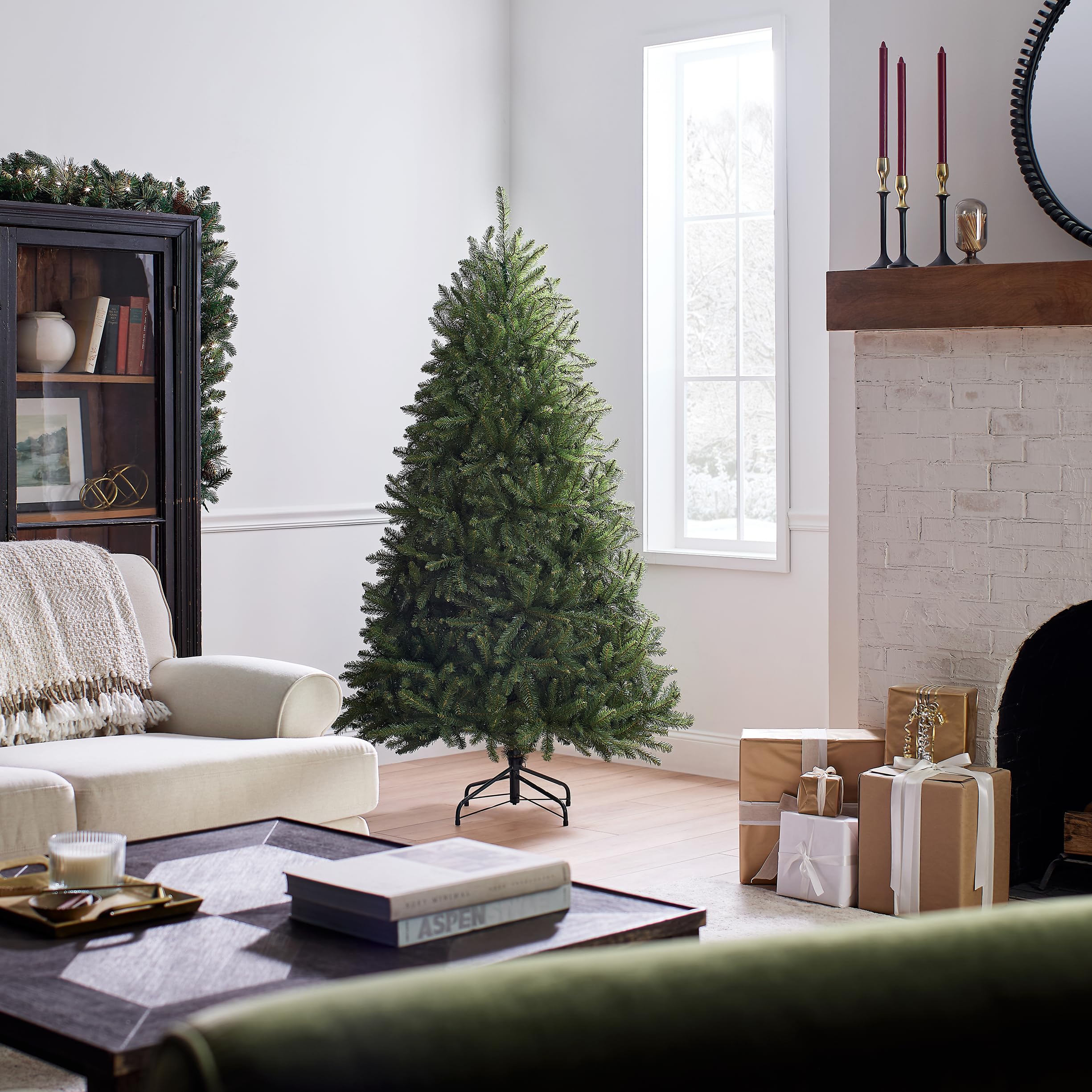 National Tree Company Dunhill Fir shaping detail demonstrating easy branch fluffing