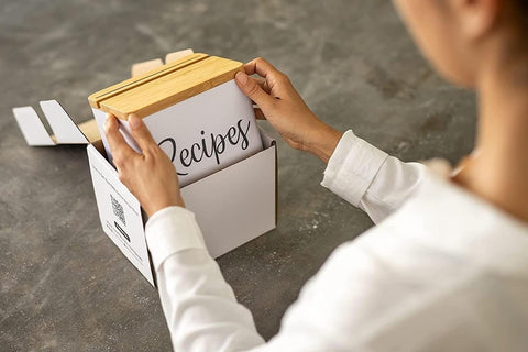 NEAT SECRETS open box with 15 dividers for tidy category organization