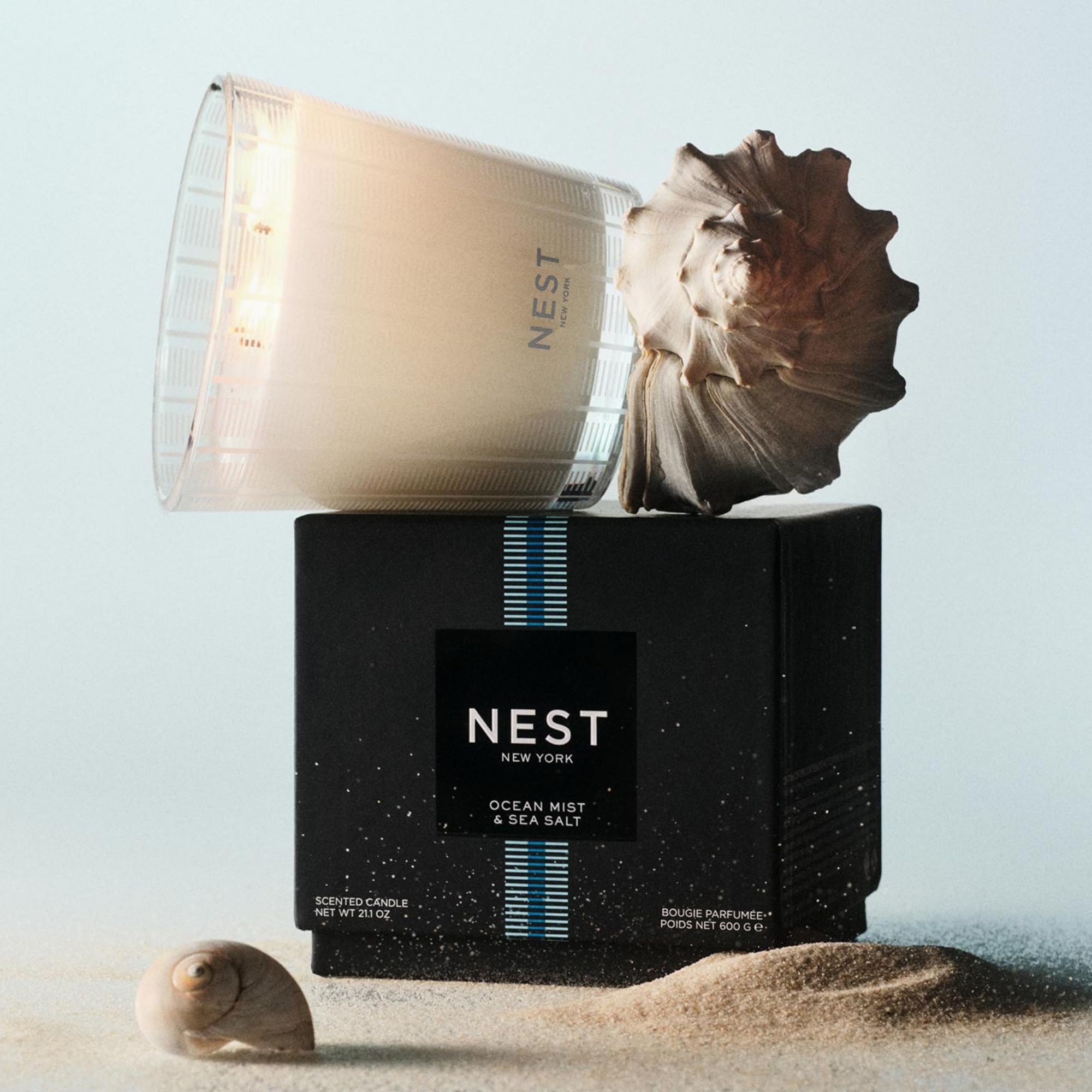 NEST New York three wicks close-up demonstrating even burn and glow