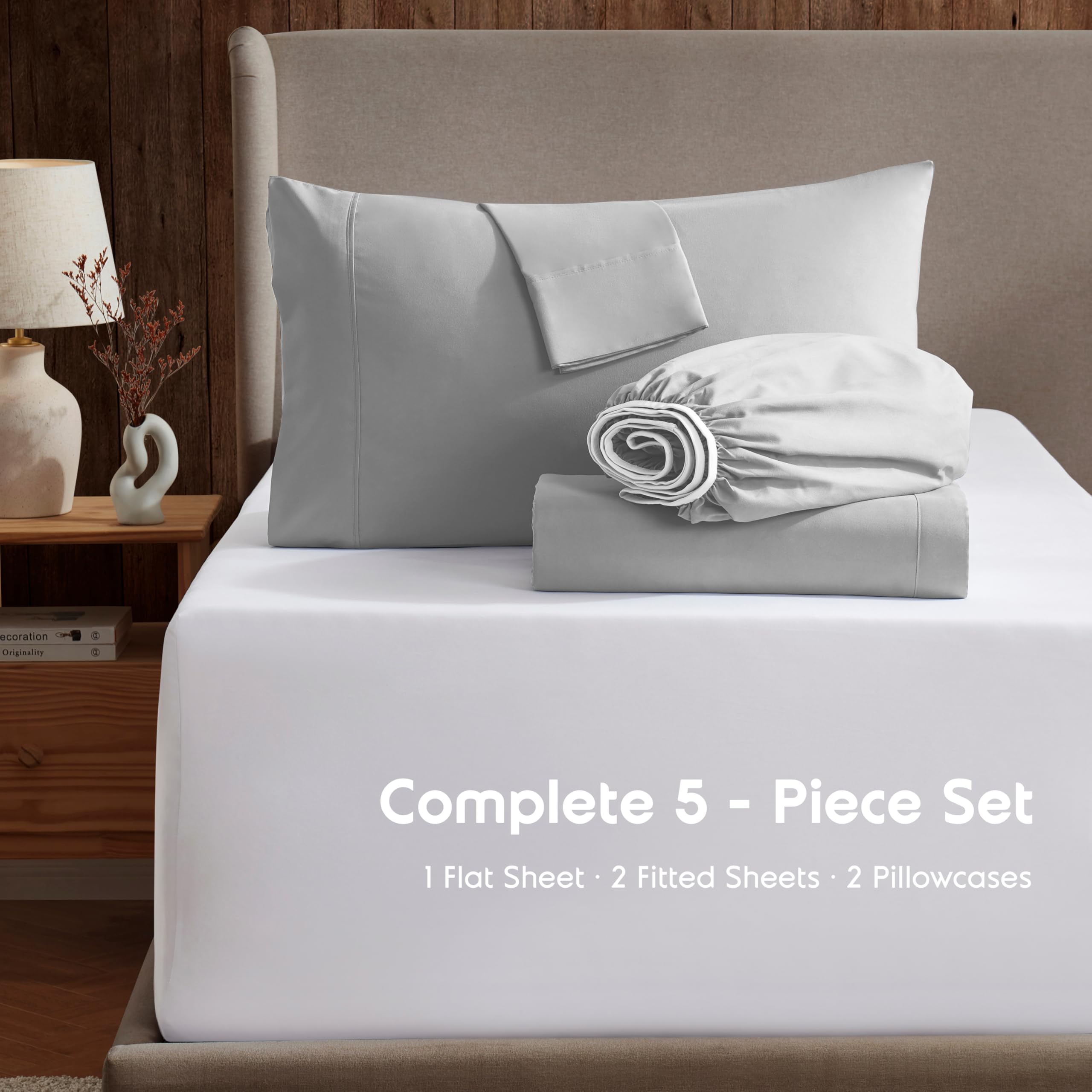Nestl fitted sheet deep pocket close-up illustrating secure fit and mattress coverage