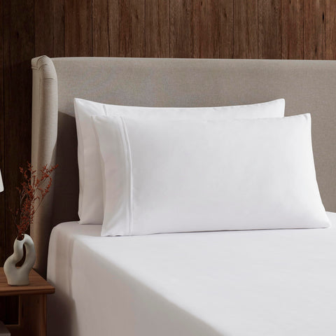 Nestl fitted sheet showing deep pocket and elastic edge for secure fit on thick mattresses