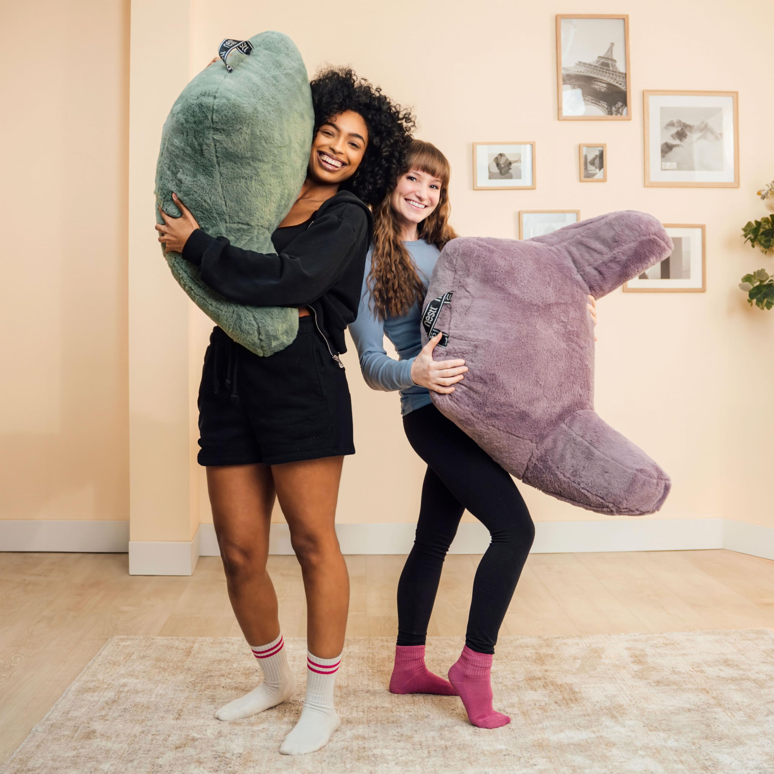 Nestl lifestyle scene in living room demonstrating cozy relaxation and style