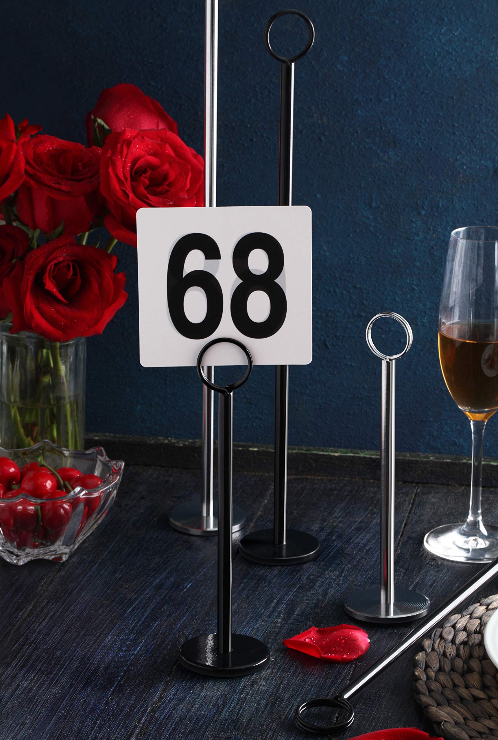 New Star Foodservice detail of place card in clip showing quick card changes