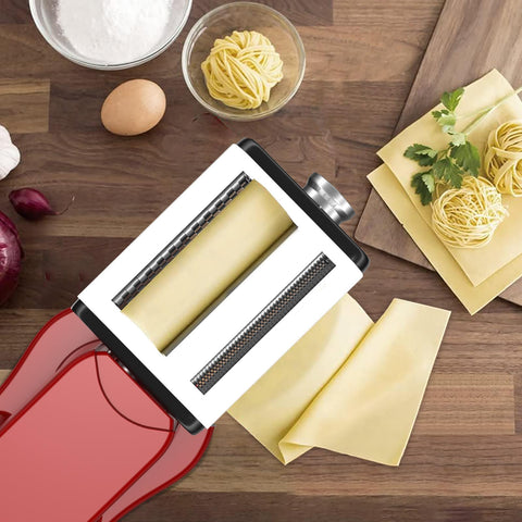 NEWSETS spaghetti and fettuccine blades demonstrating clean cuts