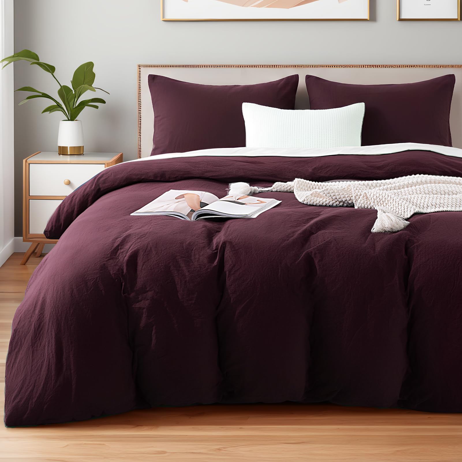 NEXHOME PRO front view of burgundy duvet cover shows cozy aesthetic