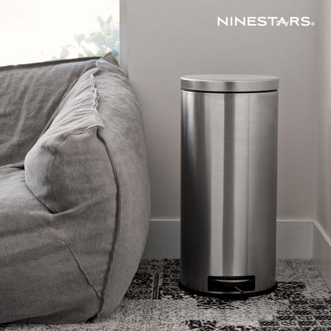 Ninestars lid mechanism closeup showing soft-close feature for quiet use
