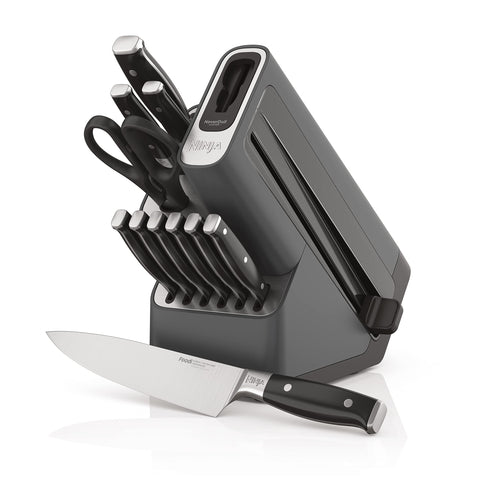 Ninja block front view showing integrated sharpener and organized storage benefit