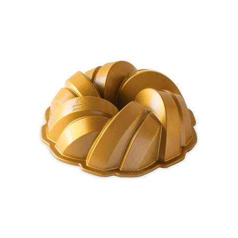 Nordic Ware front view showing braided rope design for elegant cakes