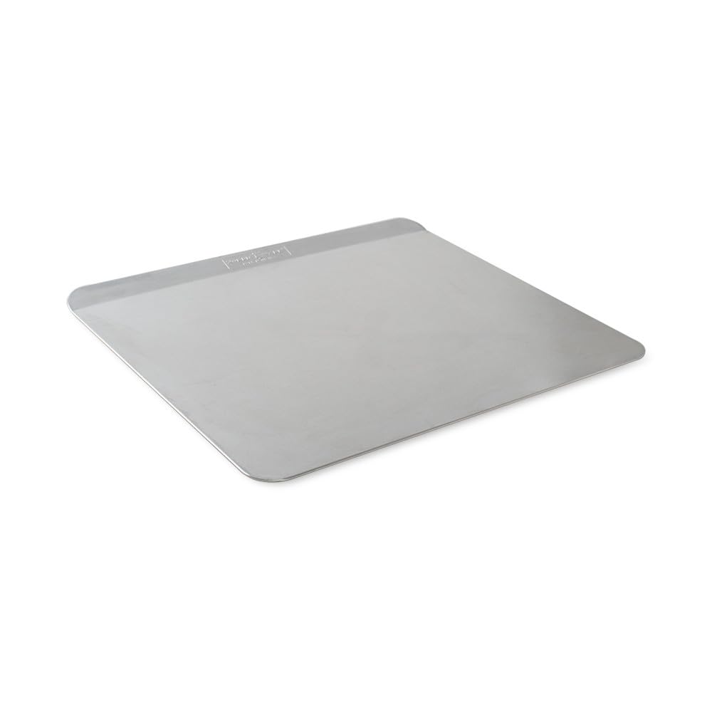 Nordic Ware close-up label made in America emphasizes durable domestic-quality construction