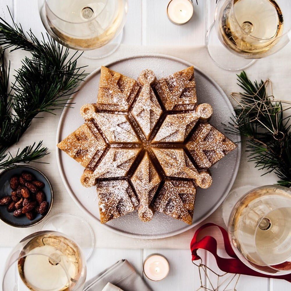 Nordic Ware finished snowflake cake top displaying crisp pattern and decorative appeal
