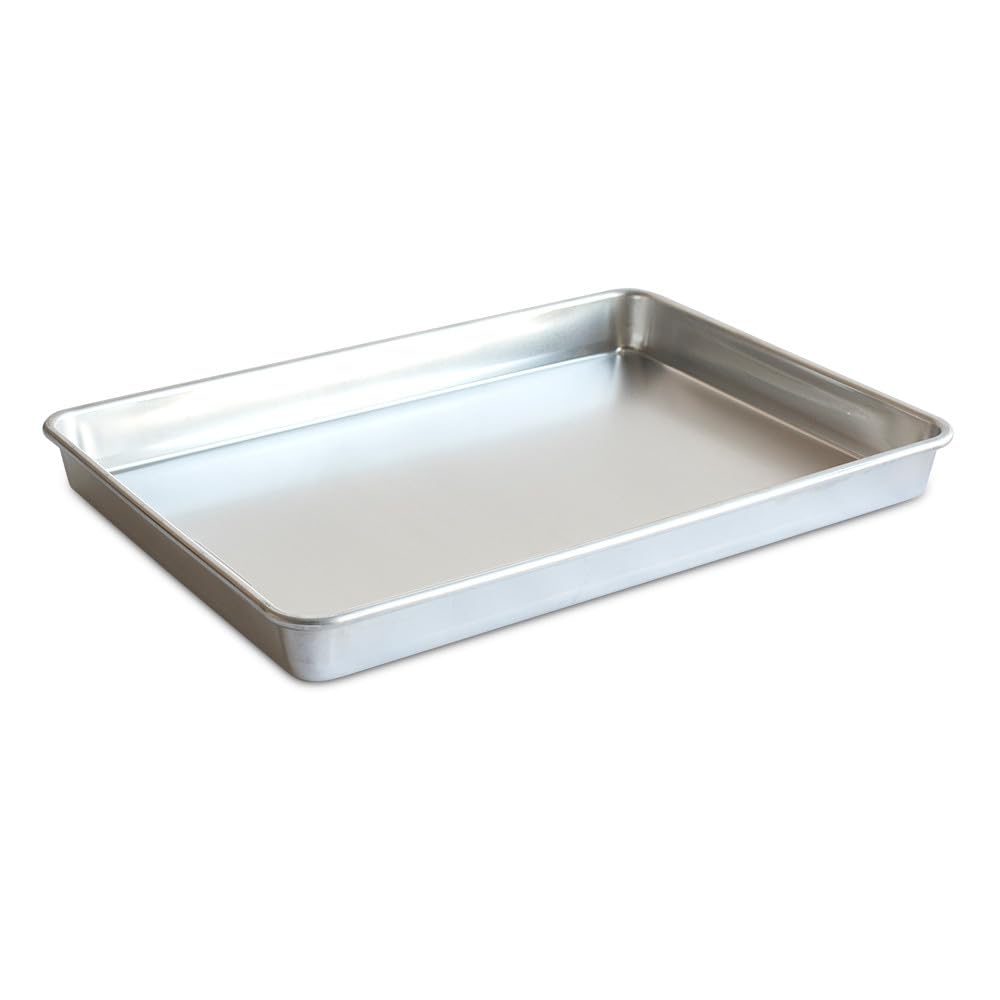Nordic Ware close-up of cooking surface illustrating even heating benefit